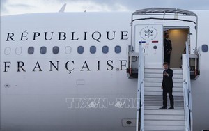 Tổng thống Pháp bất ngờ thăm vùng lãnh thổ New Caledonia