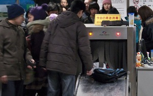 Khách Việt kể trải nghiệm đi tàu điện ở Trung Quốc: Một thứ trong vali có thể bị kiểm tra bất cứ lúc nào!