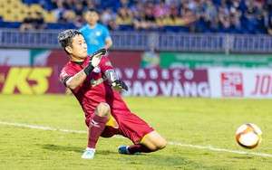 Cựu tuyển thủ U23 Việt Nam bị 3 đội bóng nợ tiền "lót tay"