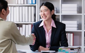 Chuyên gia Harvard: 1 kỹ năng mới là ‘‘phao cứu sinh’’ cho người mới ra trường, càng giỏi thì tỷ lệ thất nghiệp trong 5 năm tới càng thấp