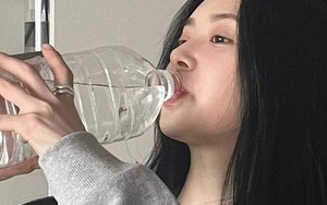 2 cách uống nước khiến thận chịu hành hạ mỗi ngày