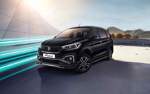 Trả trước 89 triệu có thể sở hữu xe hybird 7 chỗ bán chạy nhất Việt Nam: Đáng không?