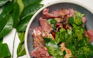 Nướng thịt với loại lá này, vị thơm ngon gấp đôi: Từ vùng núi phía Bắc, nhiều người Việt không biết tên