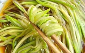 Làm 2 món ngon từ loại quả mùa hè siêu rẻ: Vừa ngon lại thanh nhiệt, thải độc tố, giúp da sáng và mịn màng