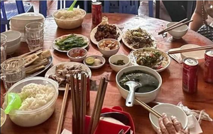 Bị tố "chém" cựu chiến binh ở Điện Biên 150k/suất cơm, chủ quán nói "thức ăn nhiều nên giá cao hơn"