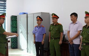 Một chủ tịch UBND phường bị bắt