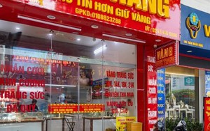 Cửa hàng nói hết vàng miếng để bán, chuyên gia phân tích gì?