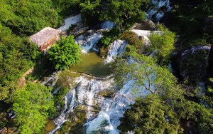 Có một thác nước trong xanh giữa núi rừng Lạng Sơn, được du khách ngợi ca là “nàng tiên nữ xứ Lạng"