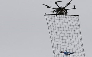 Nga dùng drone phóng lưới để bắt UAV Ukraine