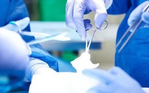 Bỏ quên băng gạc y tế trong bụng gần 14 năm