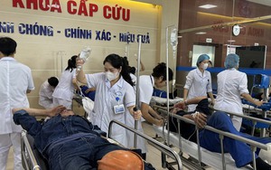 Đình chỉ bếp ăn khiến 127 công nhân đóng tàu ngộ độc