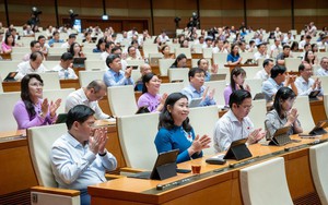 Quy định mới nhất vừa được Quốc hội thông qua: Người tham gia BHXH sau 1/7/2025 không được rút một lần
