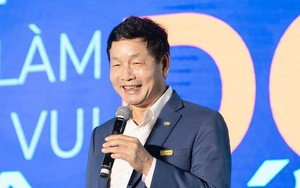 Chủ tịch FPT tiết lộ lời cảnh báo: "Ông không biết được tương lai Việt Nam sẽ sáng thế nào đâu, nhưng cơ hội chỉ có 18 tháng thôi"