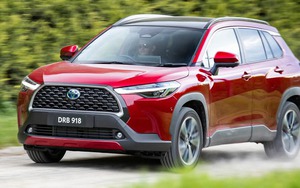 Toyota Corolla Cross sắp bỏ hẳn bản xăng, chỉ bán hybrid vì tin rằng người dùng khó chuyển sang xe điện 'trong nháy mắt'