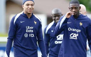 Vừa rời PSG, Kylian Mbappé tố đội bóng cũ