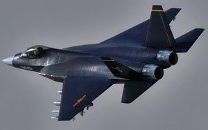 FC-31 đang âm thầm vượt mặt Su-57 và F-35