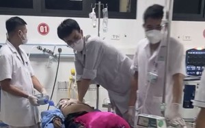 Thanh Hóa: Xuất hiện clip phản ứng bác sĩ chậm cấp cứu khiến bệnh nhân tử vong