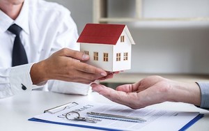 Từ 1/8, đặt cọc mua nhà trên giấy tối đa 5% giá bán, thanh toán lần đầu không quá 30% hợp đồng sẽ hạn chế rủi ro cho người mua