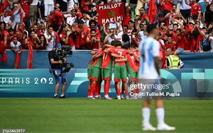 Argentina thất bại theo kịch bản khó tin, Tây Ban Nha suýt ôm hận trước đại diện châu Á