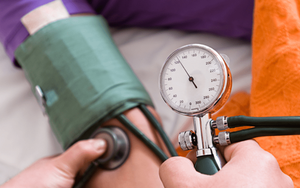 Huyết áp cao có thể tự khỏi? Nghiên cứu mới từ tạp chí y khoa The Lancet gây chấn động