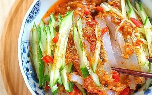 Trời nóng làm ngay món ăn này: Cực dễ mà hương vị mát lạnh, ngon miệng ăn 2 bát cũng không thấy đủ!