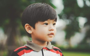 Mẹ không phải là người ảnh hưởng lớn nhất đến thành công trong tương lai của trẻ: Đây mới là người quyết định!