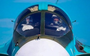 Rò rỉ đoạn nói chuyện của hai phi công Su-34 Nga khi nhận nhiệm vụ "cảm tử" ở Ukraine