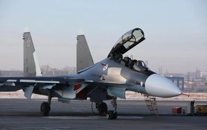 Tuyên bố tiêm kích Su-30 bắt đầu sử dụng động cơ của Su-35