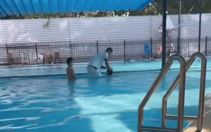 Danh tính người đàn ông dìm đầu cháu bé xuống bể bơi ở Hà Nội, hé lộ cụ thể nguồn cơn