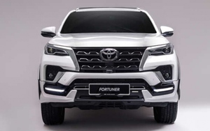 Toyota Fortuner 2024 có thêm gói độ GR