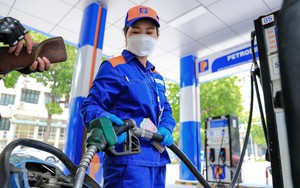 Giá xăng tiếp tục giảm cực mạnh từ 15h chiều hôm nay