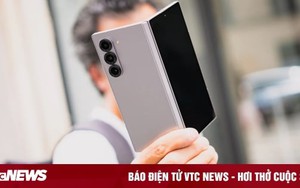 Samsung 'bất lực' trong việc giành lại ngôi vương thị trường smartphone gập