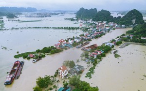 Ninh Bình: Gần 700 hộ dân ở 'ốc đảo' Kênh Gà bị cô lập