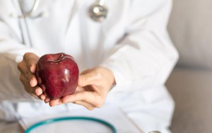 4 loại mùi hôi cảnh báo bệnh nguy hiểm tấn công, có mùi cảnh báo suy thận