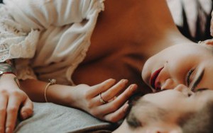 Không phải ban đêm, đây mới là thời điểm sex tốt nhất trong ngày để cải thiện chất lượng, tăng cơ hội mang bầu