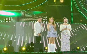 Dàn sao "cháy" hết mình tại VTV Countdown 2025 - Việt Nam chào ngày mới