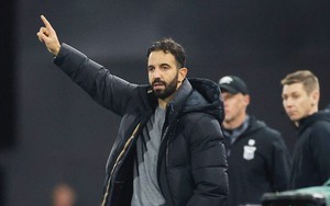 Thông điệp năm mới “bất ngờ” của HLV Man.United