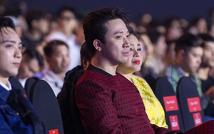 Trấn Thành bật khóc nức nở tại WeChoice Awards 2024, lý do là điều khiến cả nước xót xa