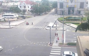 Từ năm 2025, đi bộ trên đường thế nào để không bị phạt?