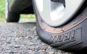 Có nên tráng lốp chống đinh cho ô tô?