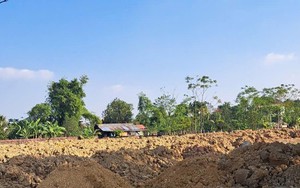 Chủ tịch Hà Nội yêu cầu xem xét trách nhiệm tập thể, cá nhân vụ khai thác đất 'lậu' tại Sóc Sơn