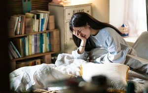 Đi ship giỏ quà Tết cho khách, tôi ngỡ ngàng phát hiện chồng mình là bạn trai của người khác