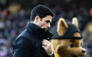 Arteta 'hết sức tức giận' với chiếc thẻ đỏ gây tranh cãi của trọng tài Michael Oliver