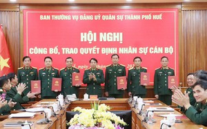 Công bố quyết định của Bộ Quốc phòng về công tác cán bộ
