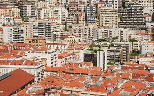 Quốc gia chỉ rộng 2km2, nhỏ bằng nửa Hồ Tây có GDP đầu người cao nhất thế giới, ra đường gặp 3 người thì 1 người là triệu phú