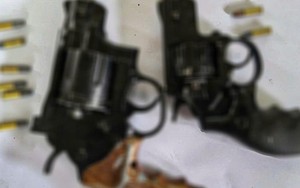 Khánh Hòa: Tạm giữ thanh niên tàng trữ súng, bắn chó để trộm