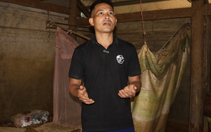 VIDEO: Chỉ 5 phút, nước lũ ập về gần ngập nóc nhà,  2 bố con ở Thái Nguyên may mắn thoát chết