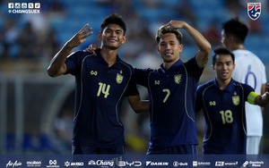 Supachok chói sáng, tuyển Thái Lan “đè bẹp” đối thủ để leo lên đầu BXH