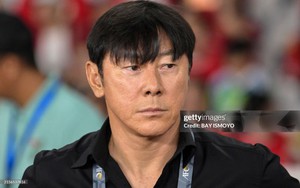 HLV Shin Tae-yong bị tố đánh chửi cầu thủ ở Hàn Quốc, lên tiếng về khả năng trở lại Indonesia