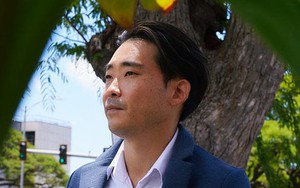 Triệu phú sở hữu 11 bất động sản tâm sự về nỗi cô đơn cùng cực kỳ lạ, cho biết không thể kết nối với người không giàu có như mình